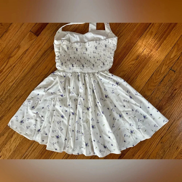 floral dress - Picture 2 of 5